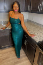 Load image into Gallery viewer, Sassy In Sequin Dress (Green)