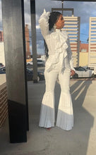 Load image into Gallery viewer, The High Waist Pleated Pants (Off White)